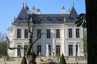 全球最贵豪宅以3亿美元挂牌，拜伯里国际曝光超奢华内景，独立戏院与水族馆尽显极致奢华